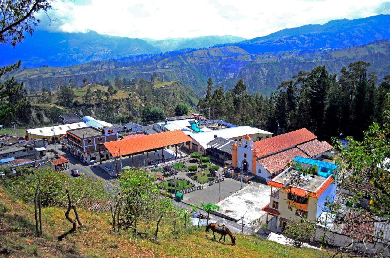 Hotel Lagoon Resort Chugchilán Buitenkant foto