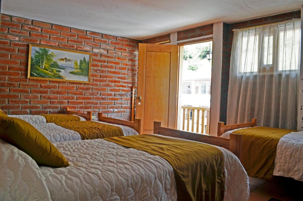 Hotel Lagoon Resort Chugchilán Buitenkant foto