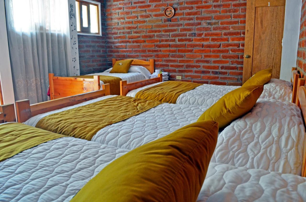 Hotel Lagoon Resort Chugchilán Buitenkant foto