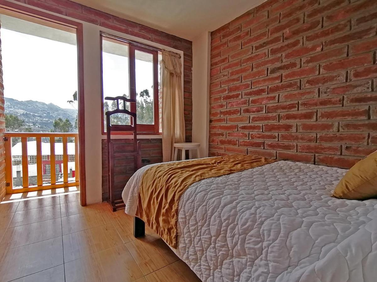 Hotel Lagoon Resort Chugchilán Buitenkant foto