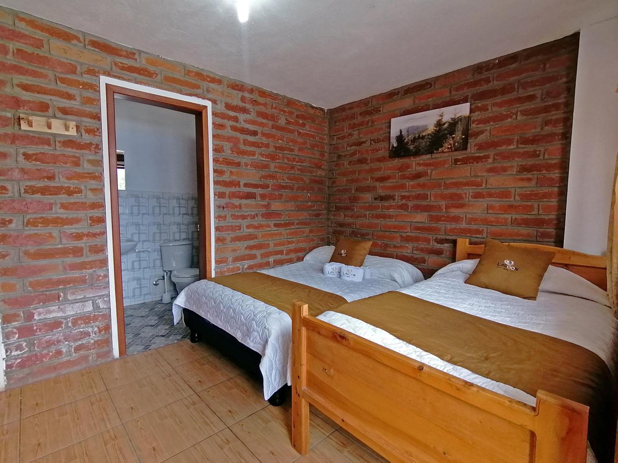 Hotel Lagoon Resort Chugchilán Buitenkant foto