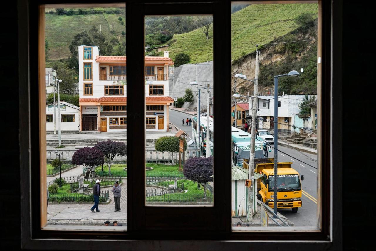 Hotel Lagoon Resort Chugchilán Buitenkant foto